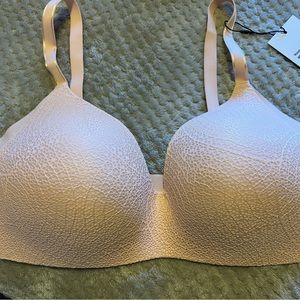 Knix bra size 7. Brand new with tags